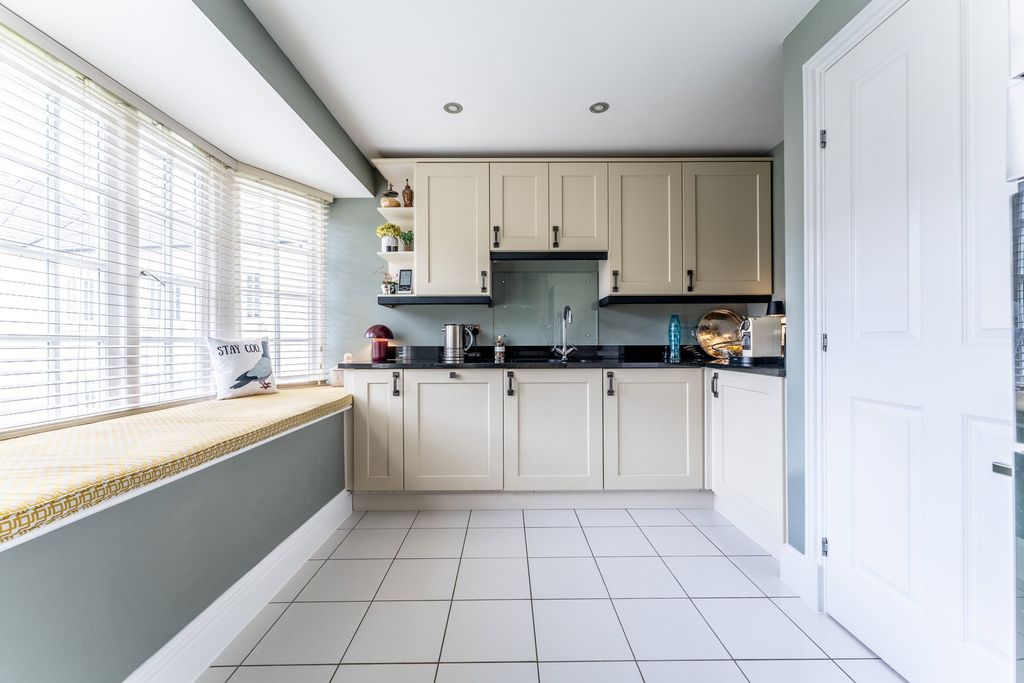 Additional image 15 of 2 bed flat for saleFowke Street, Rothley LE7
