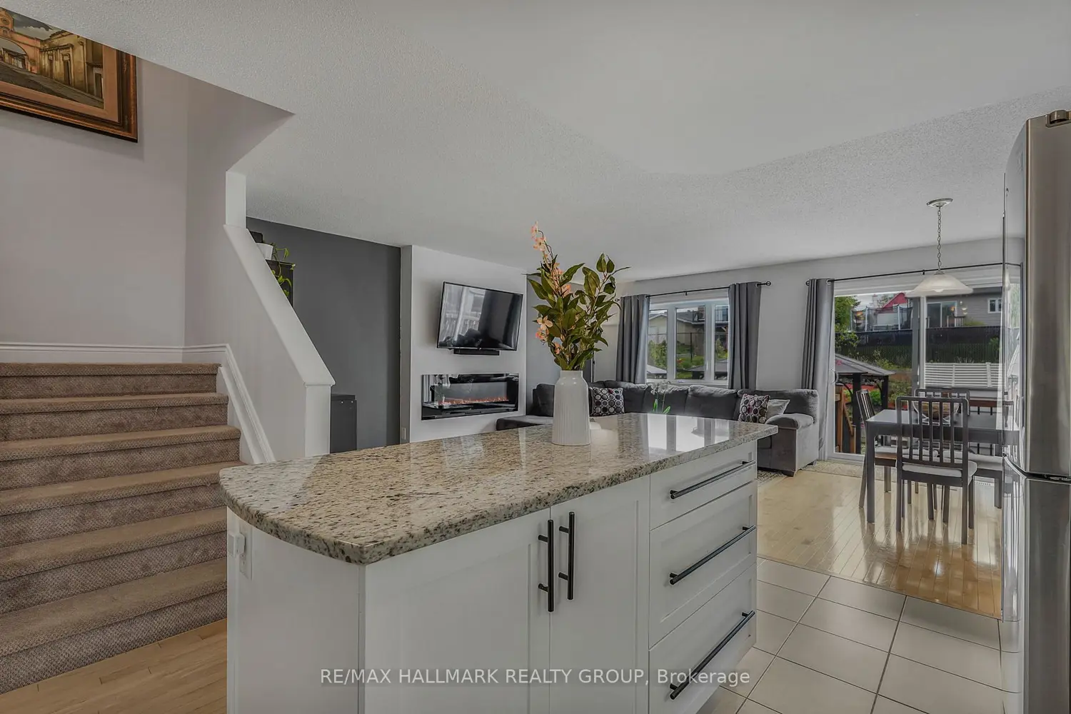 65 Nathalie Street photo 5