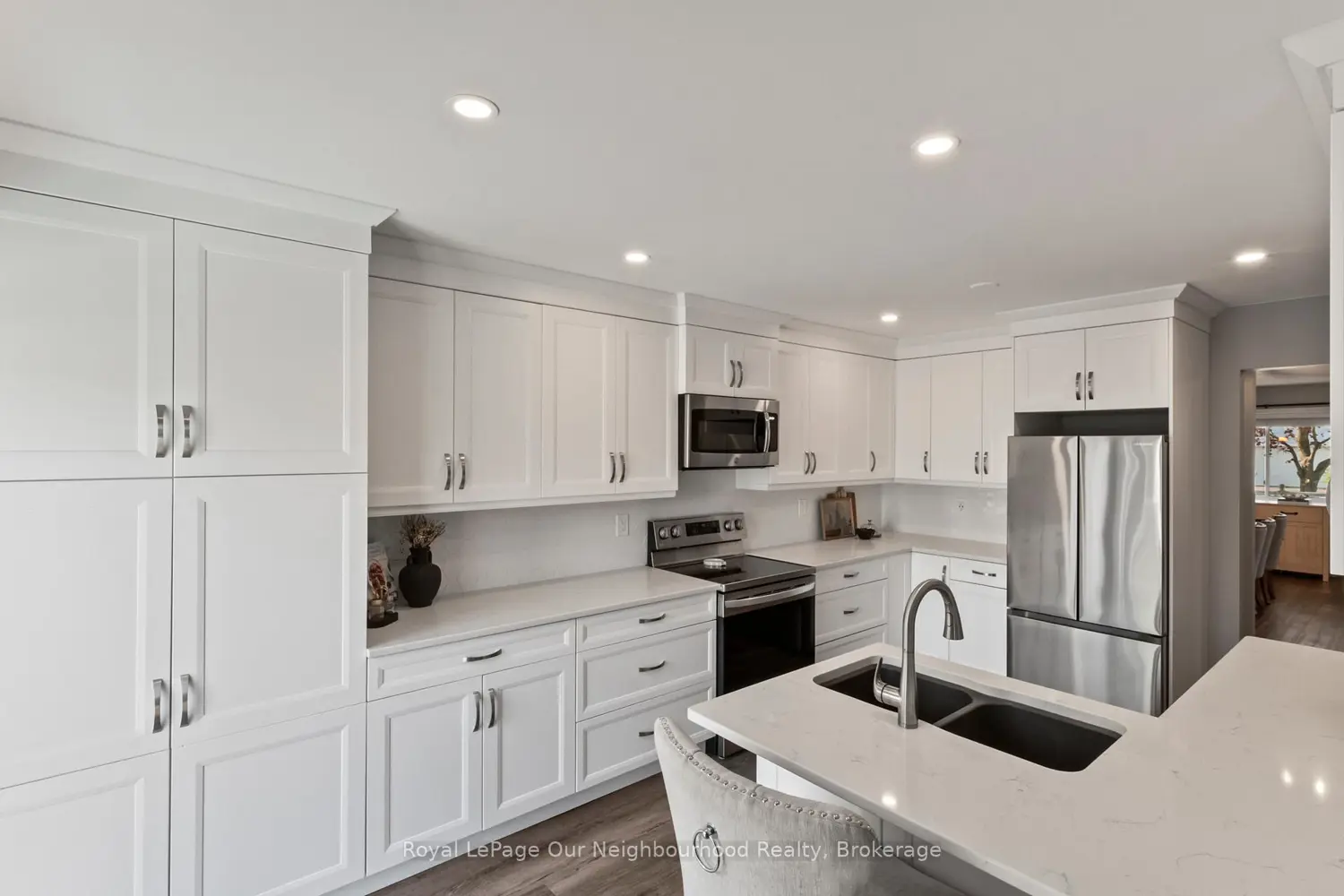 78 Jarvis Drive photo 5
