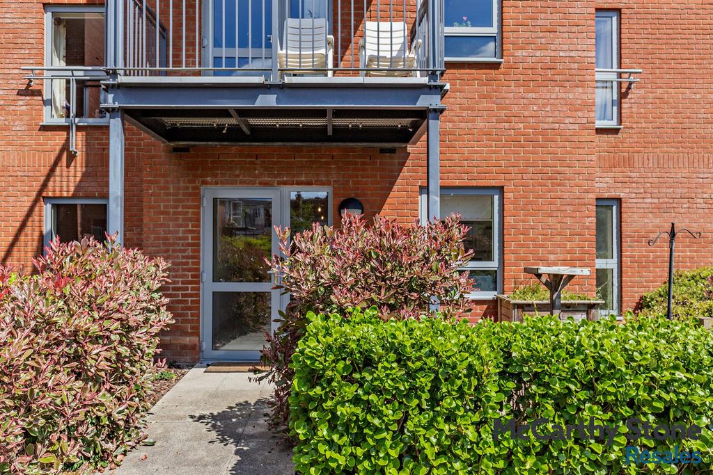 Additional image 36 of 2 bed flat for saleMonument Place, Endless Street, Salisbury SP1