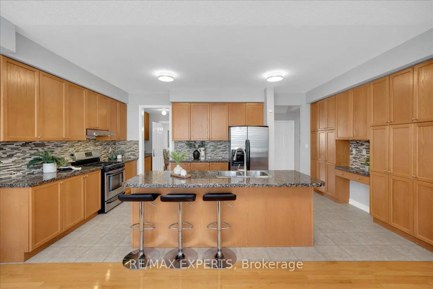 Additional image 5 of 10534 Victoria Square Boulevard