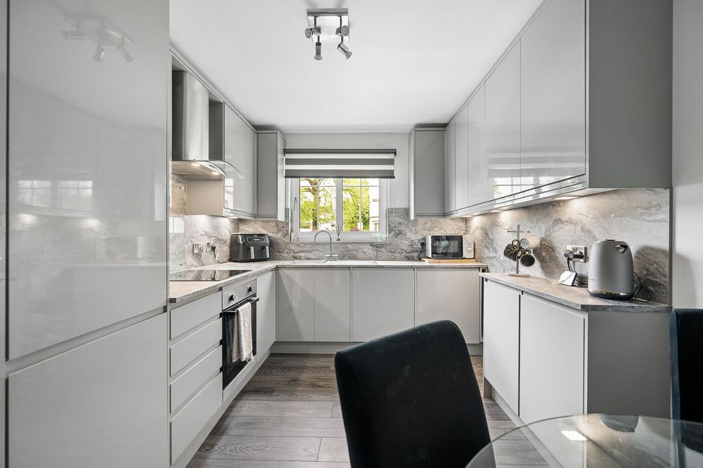 Additional image 7 of 2 bed flat for saleQuarrywood Court, Livingston EH54