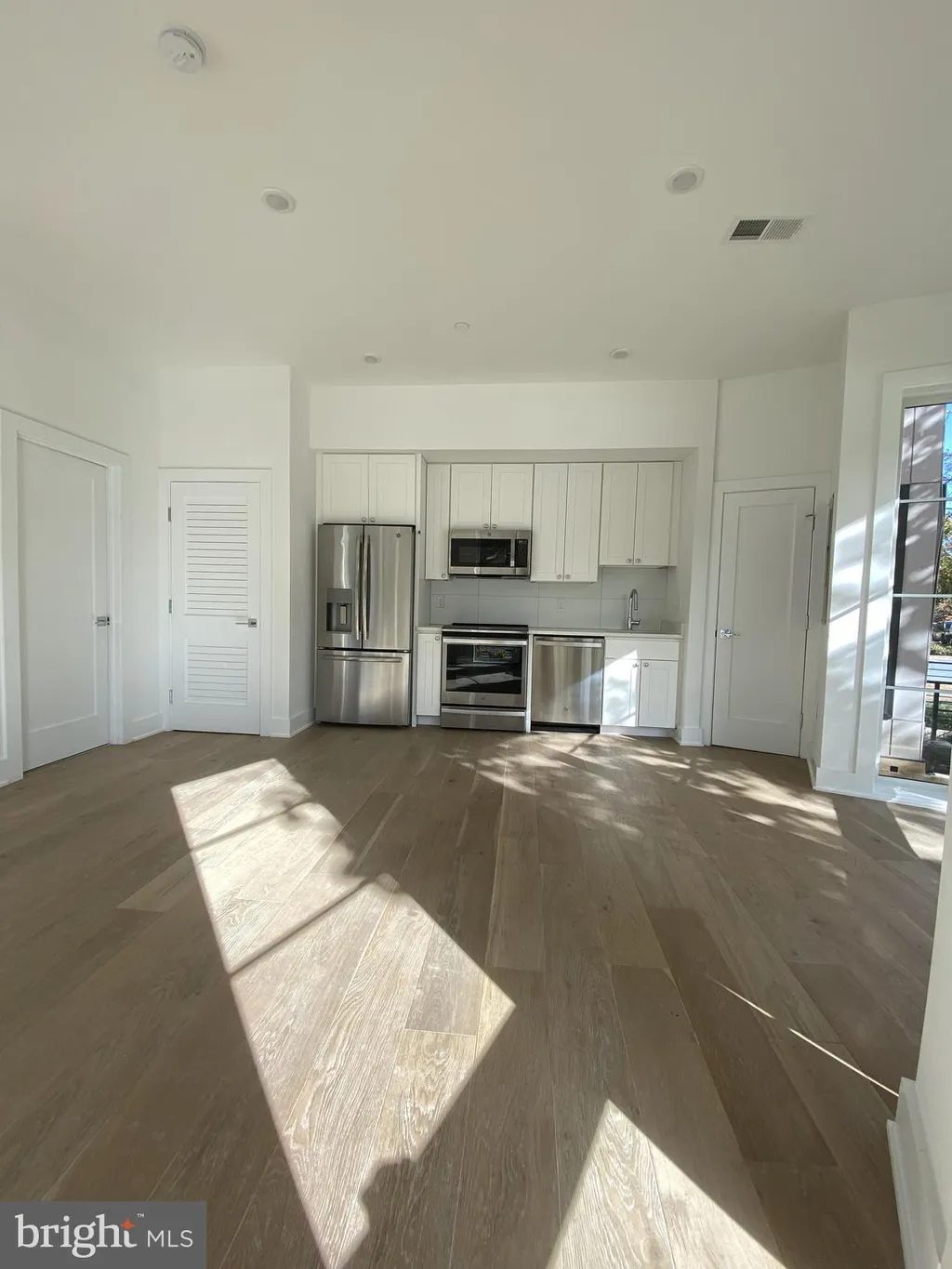 Additional image 3 of 5301 Connecticut Avenue NW Unit 202, Washington, DC 20015