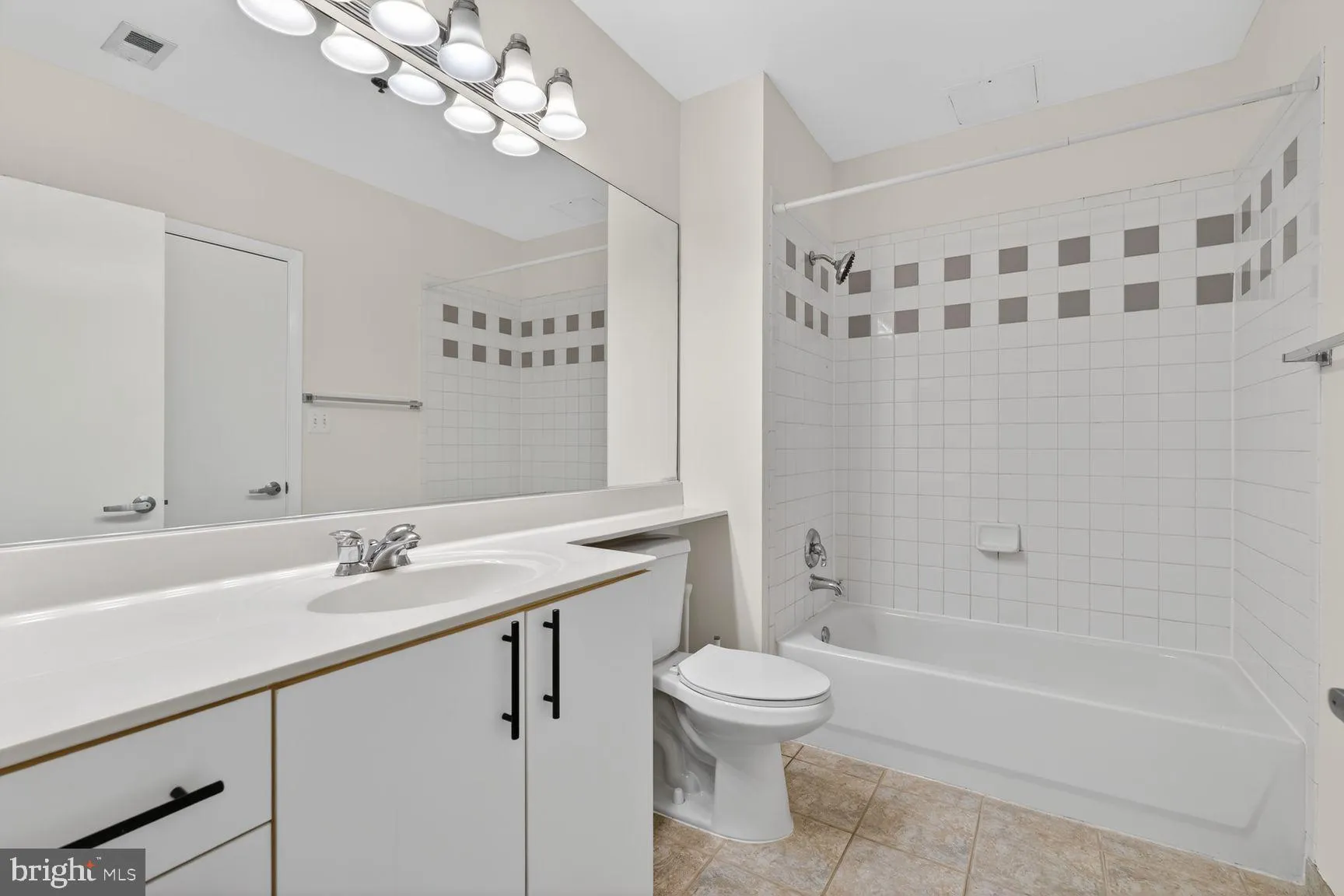 Additional image 33 of 1300 N Street NW Unit 518, Washington, DC 20005