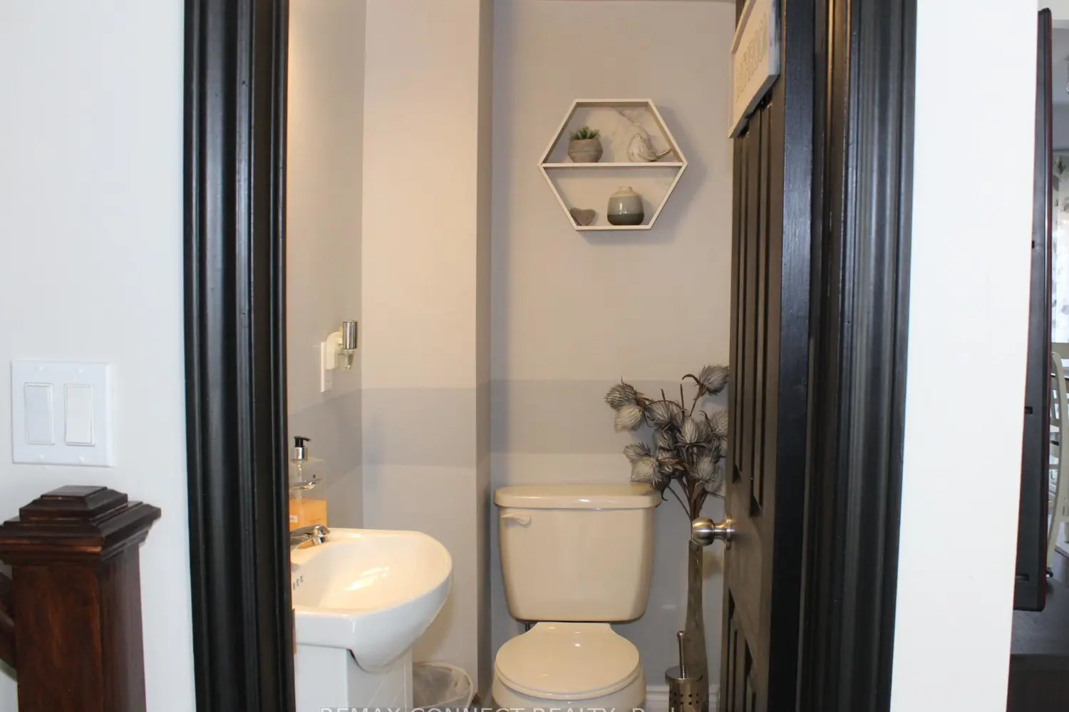 Additional image 6 of 376 Dwight Avenue