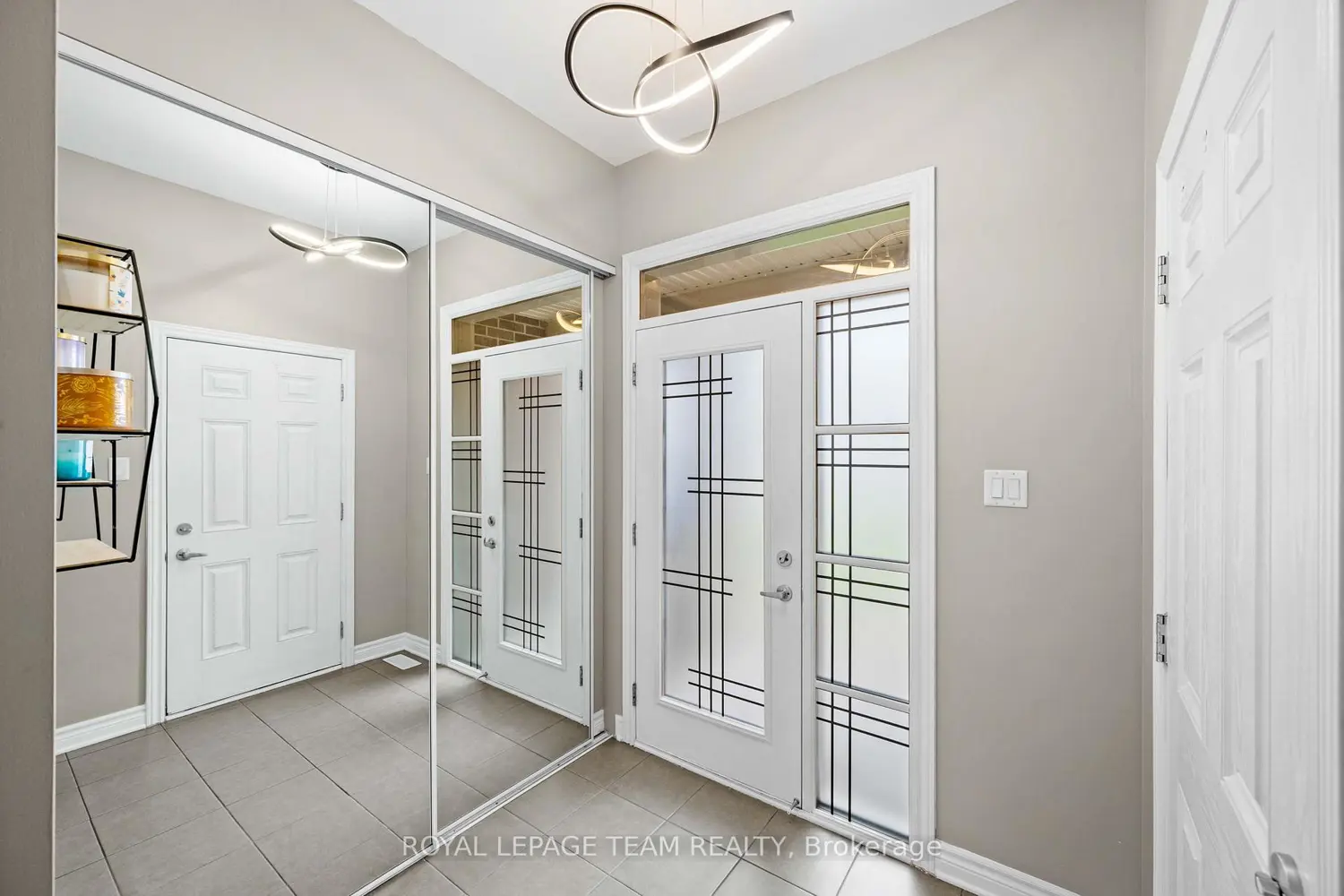 233 Mountain Sorrel Way photo 3