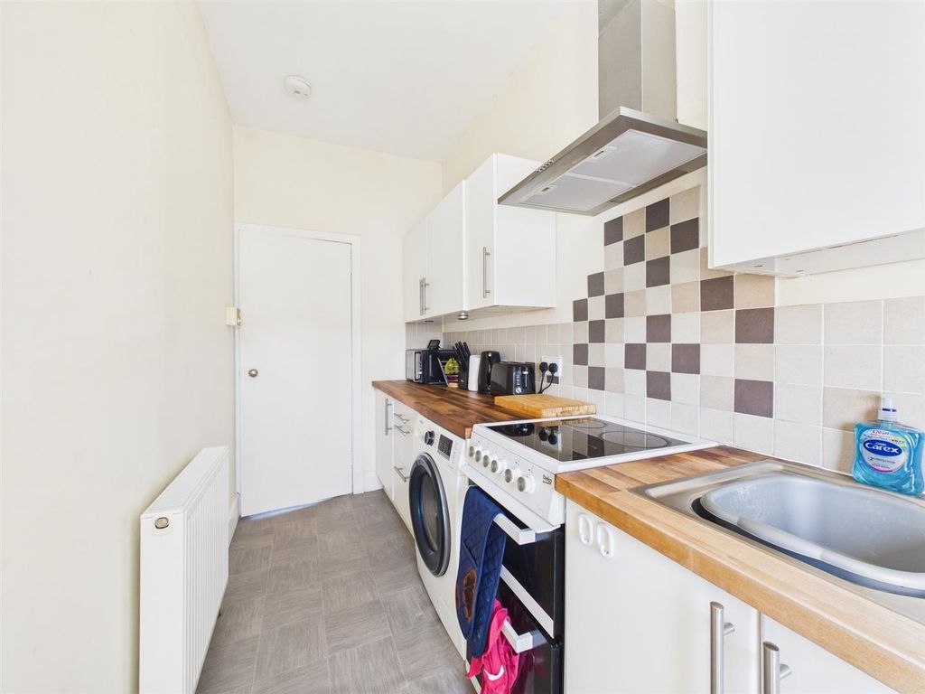 Additional image 5 of 2 bed flat for sale64C Crieff Road, Perth PH1