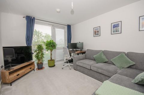 Buttercup Crescent, Lyde Green, Bristol BS16