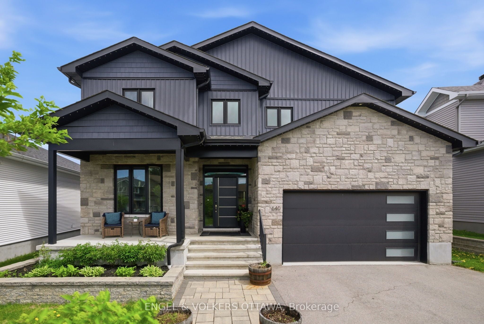 640 Meadowridge Circle, Ottawa, ON, K0A 1L0