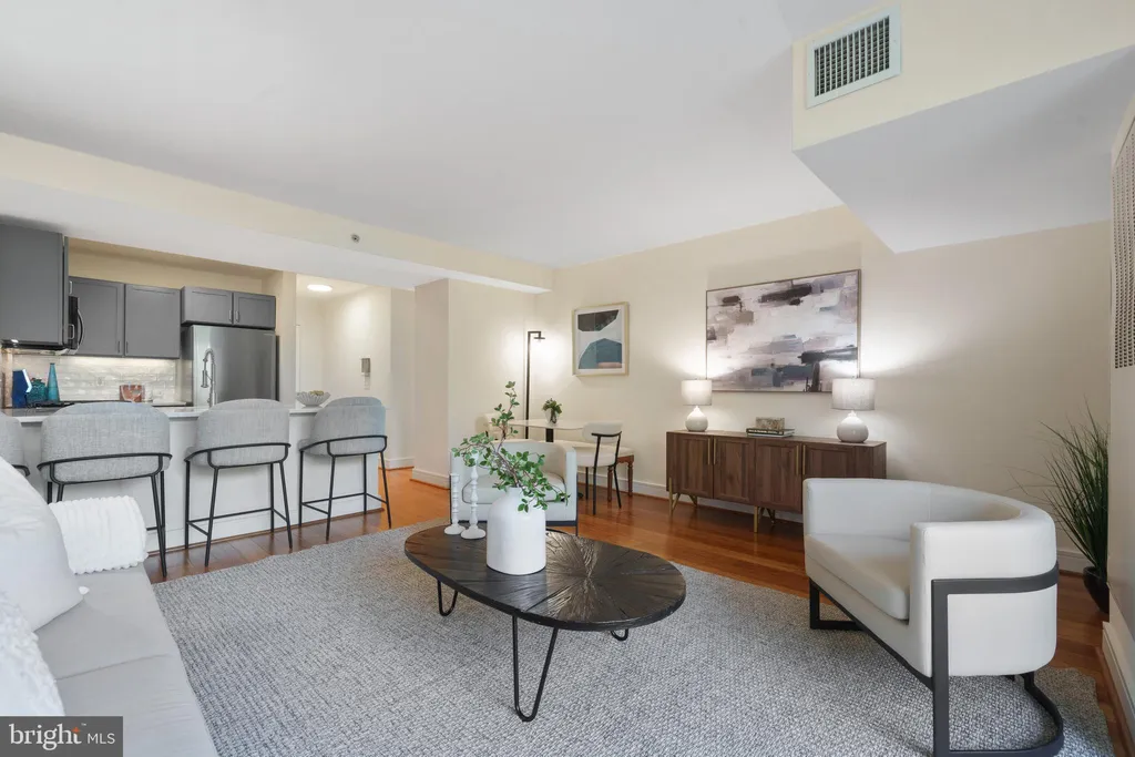Additional image 11 of 800 4th Street SW Unit S421, Washington, DC 20024
