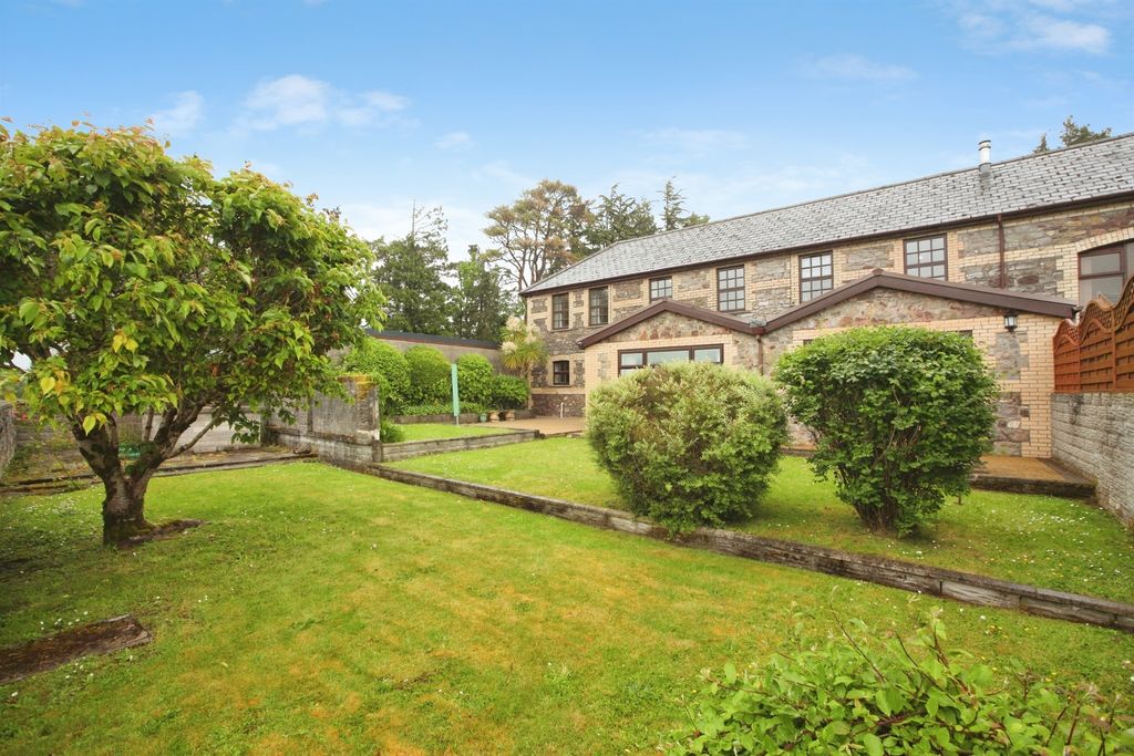 Additional image 36 of 4 bed barn conversion for saleHenstaff Court, Pontyclun CF72