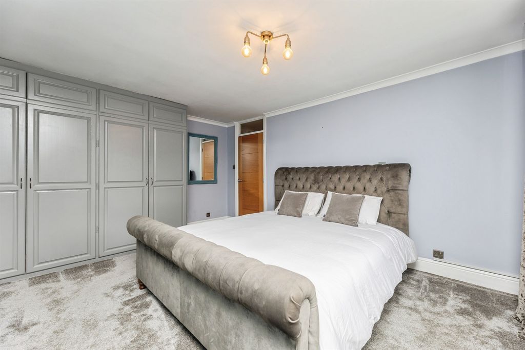 Additional image 15 of 4 bed detached house for saleWakefield Road, Gildersome, Leeds LS27