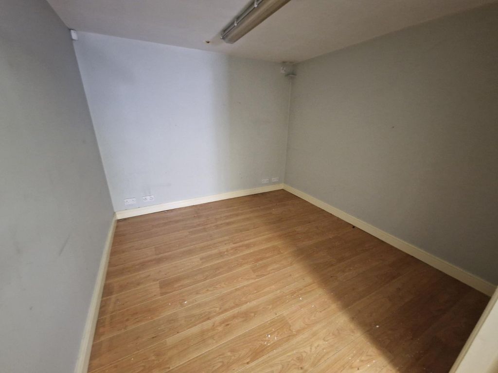 Additional image 18 of Studio for saleWallis Street, Nottingham, Nottinghamshire NG6