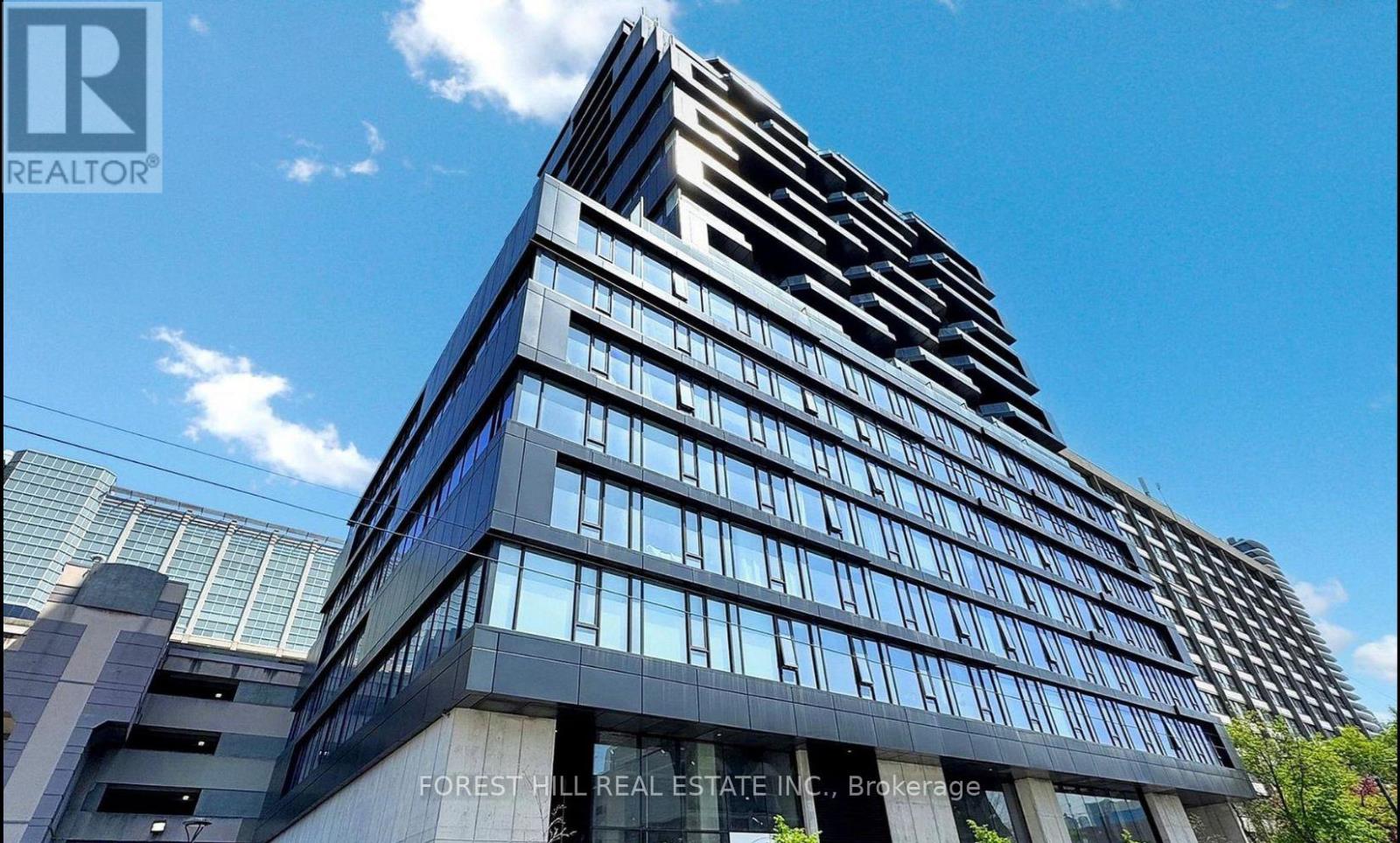1711 - 195 MCCAUL STREET