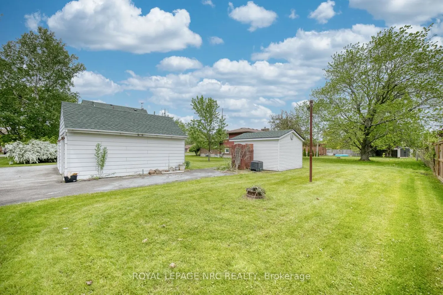 Additional image 14 of 4076 Welland Street