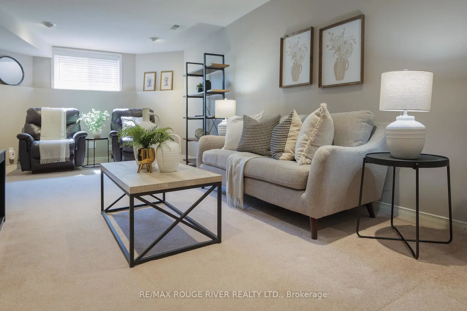 Additional image 18 of 463 Summerpark Crescent