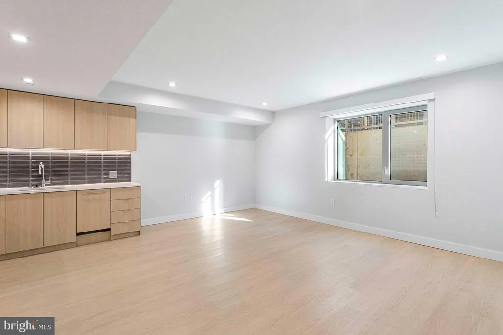Additional image 5 of 1224 M Street NW Unit T-03, Washington, DC 20005