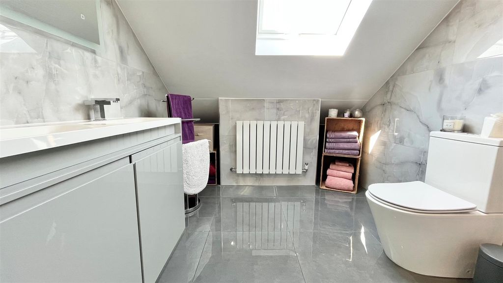Additional image 8 of 4 bed detached house for saleWhite Hill Road, Meopham, Gravesend DA13