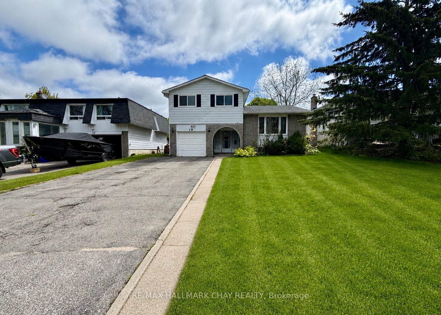 19 Carol Road, Barrie, ON, L4N 3P6