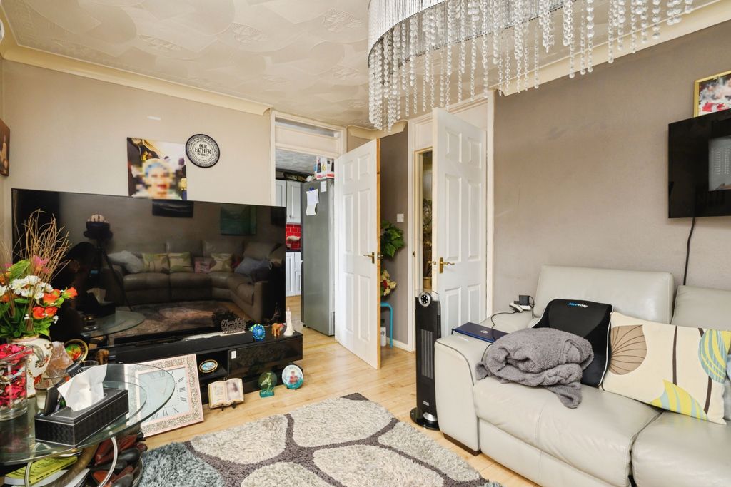 Additional image 4 of 3 bed terraced house for saleBrookfurlong, Peterborough PE3