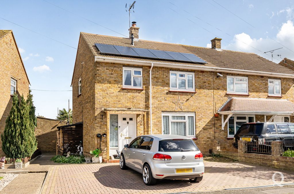 3 bed semi-detached house for saleRegis Crescent, Sittingbourne, Kent ME10