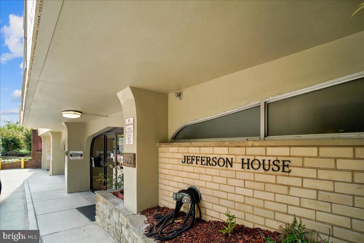 Additional image 44 of 922 24th Street NW Unit 415, Washington, DC 20037