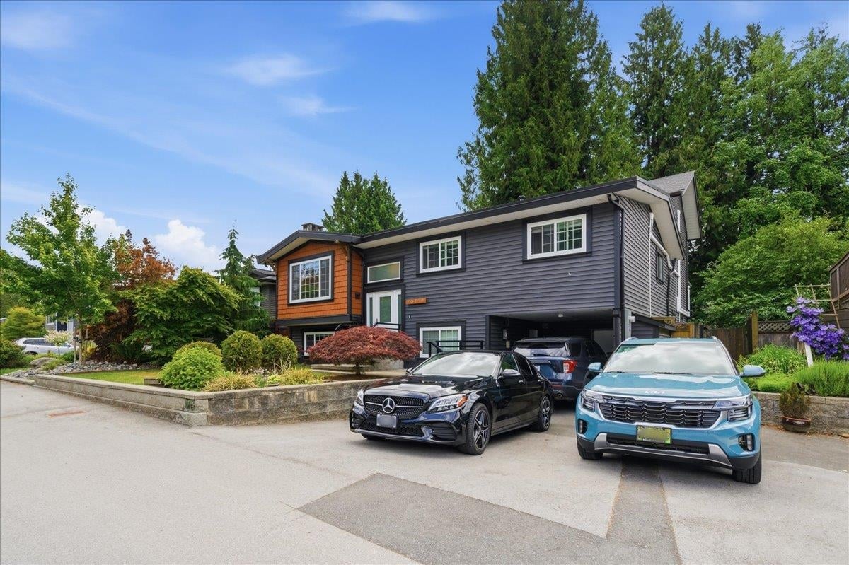 20838 117 Avenue, Maple Ridge, BC, V2X 7S8