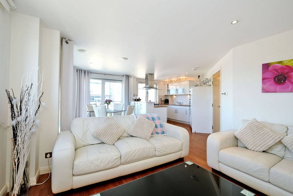 Additional image 4 of 2 bed flat for saleQueens Highlands, Aberdeen AB15