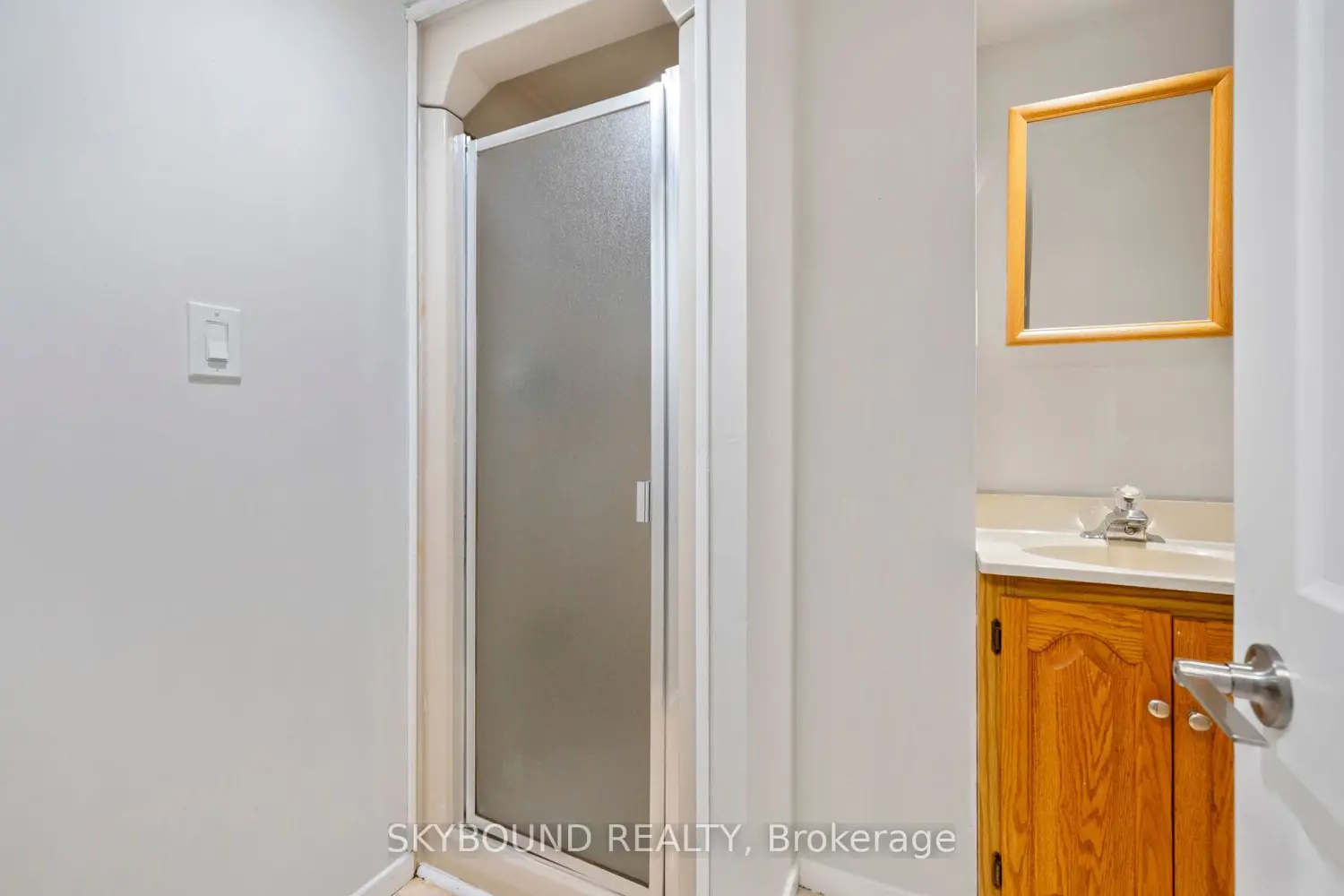 Additional image 16 of 21 Pinellas Drive