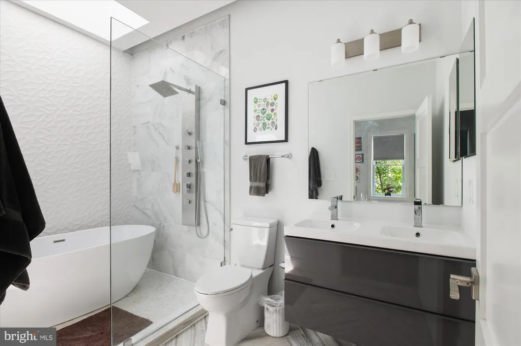 Additional image 24 of 1414 Columbia Street NW, Washington, DC 20001