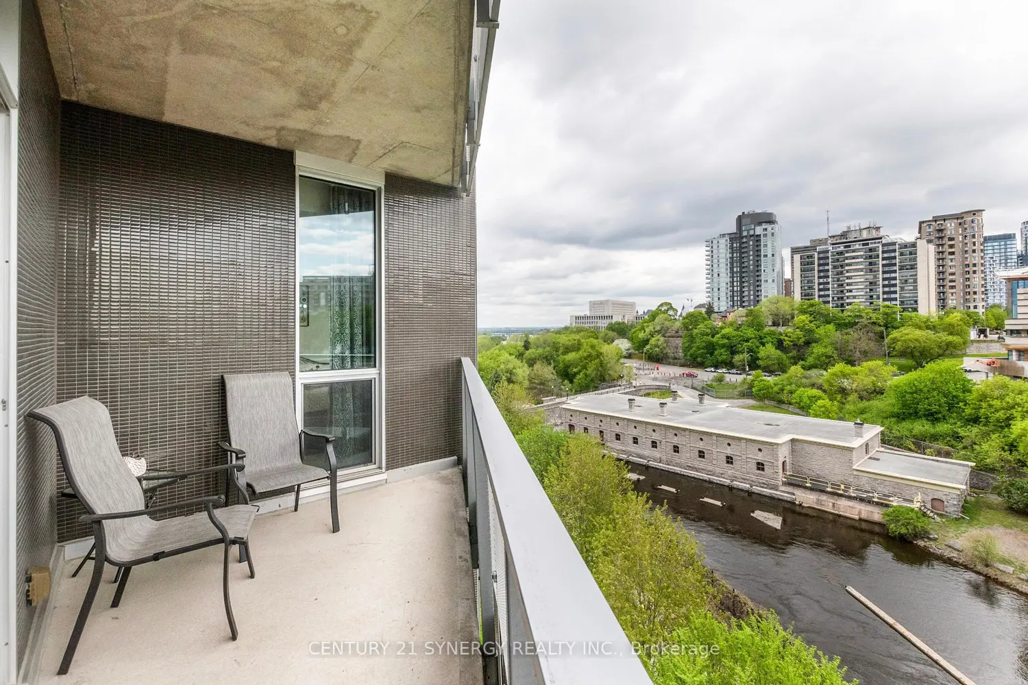 Additional image 13 of 300C Lett Street 702