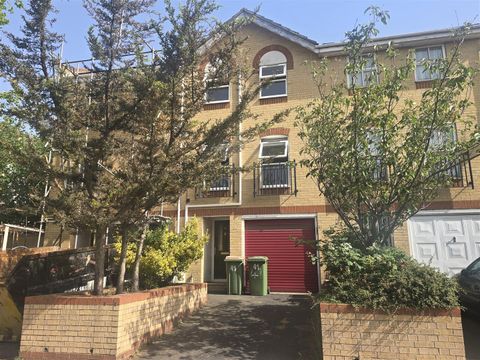 Angelica Drive, London E6