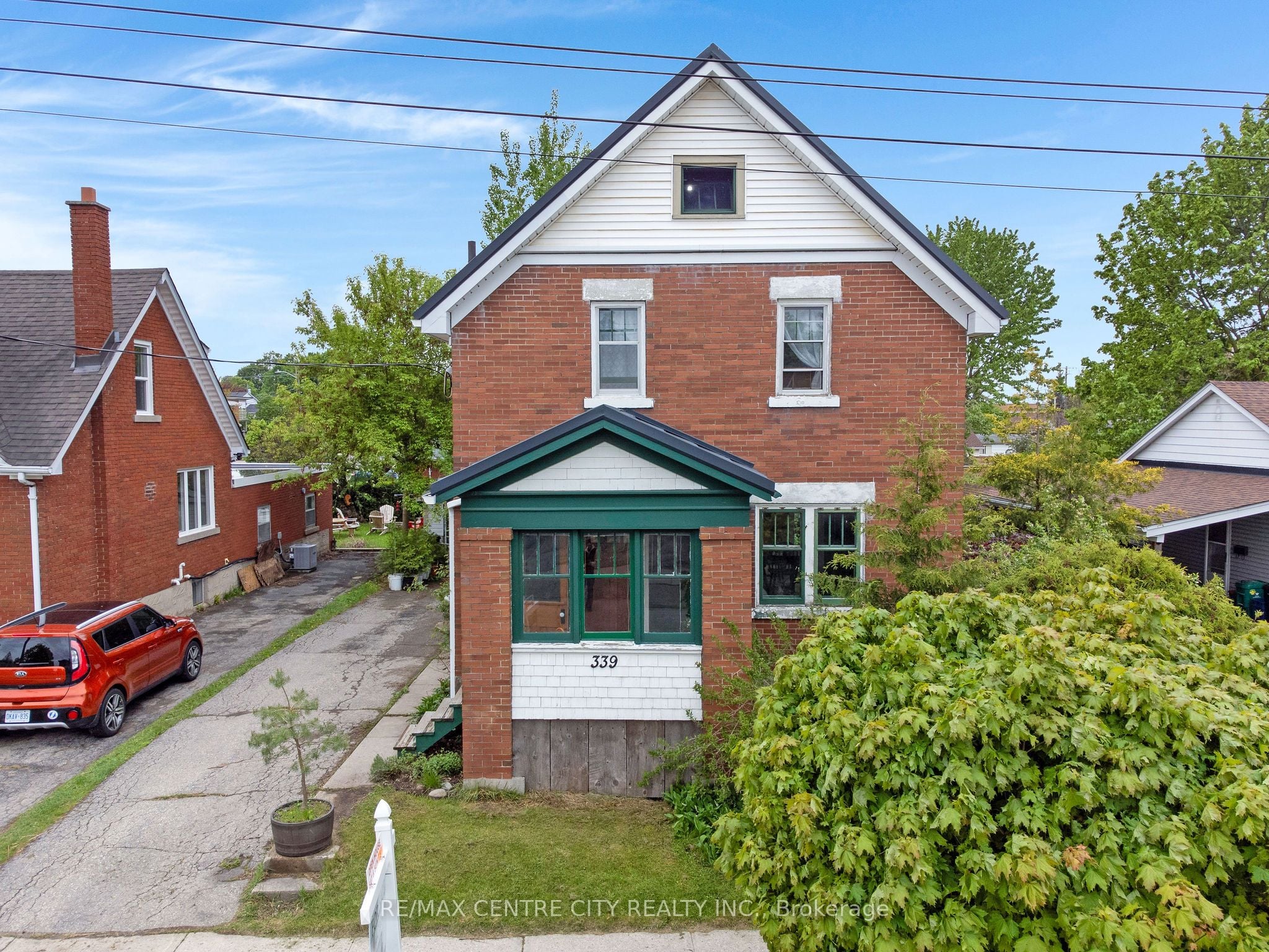 339 Greenfield Avenue, Kitchener, ON, N2C 1E2