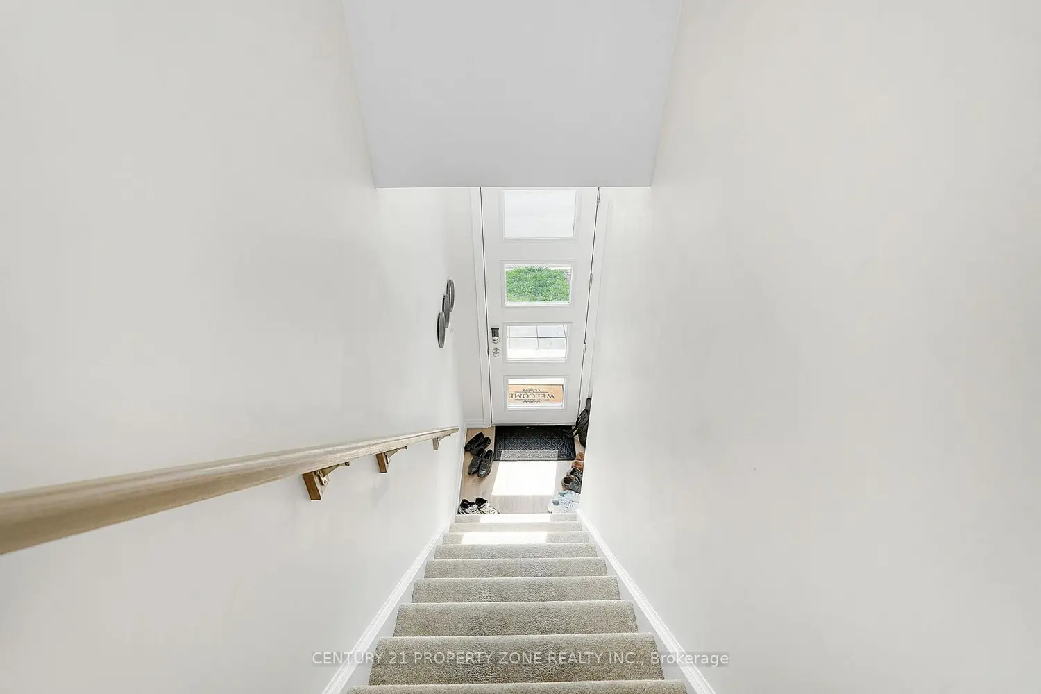 Additional image 5 of 290 Equestrian Way 45