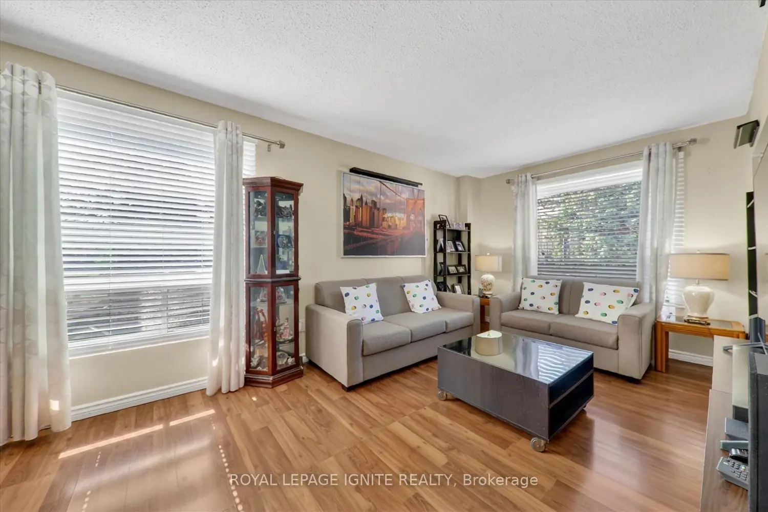 41 Collinsgrove Road 190 photo 5