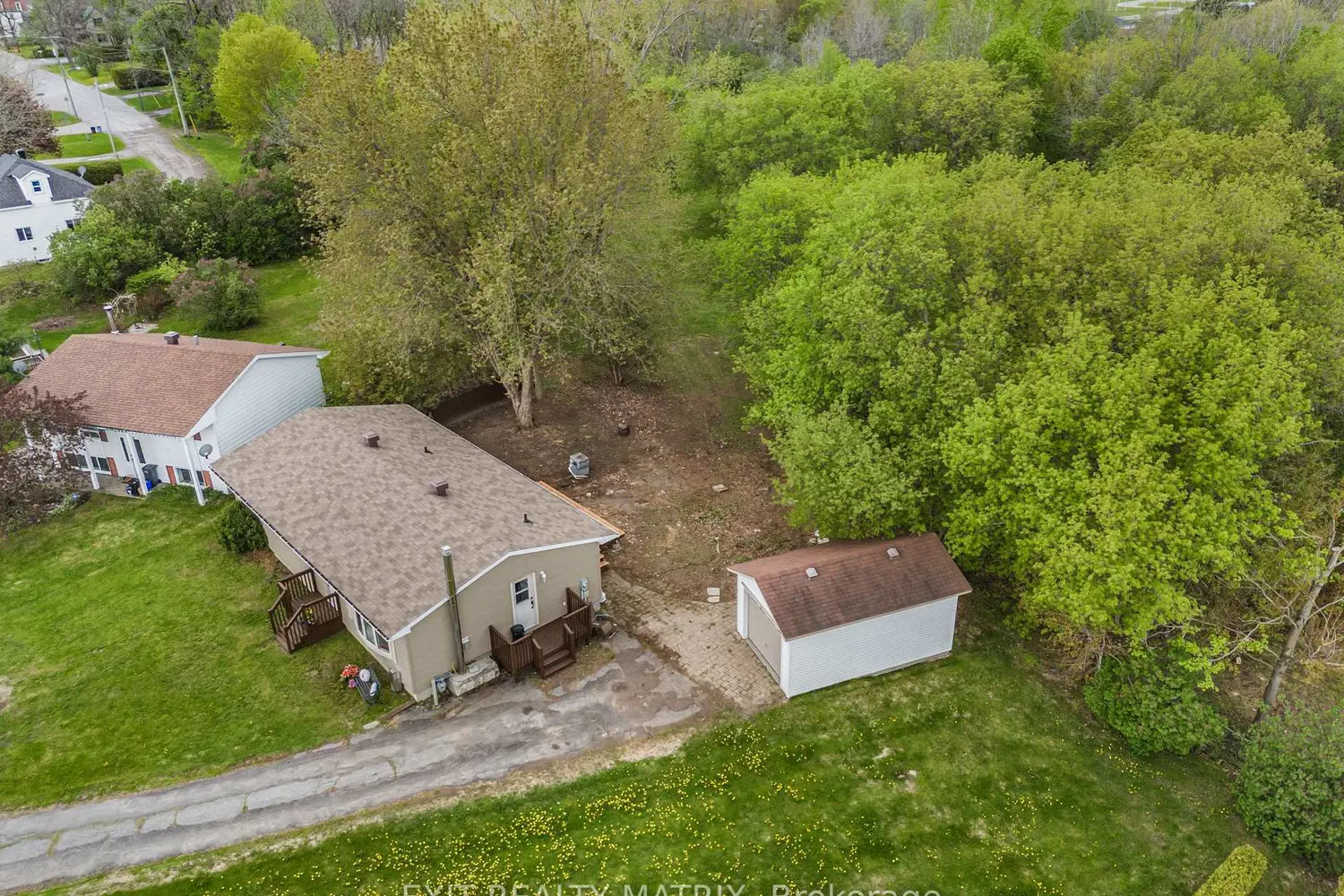 Additional image 19 of 136 Martel Crescent