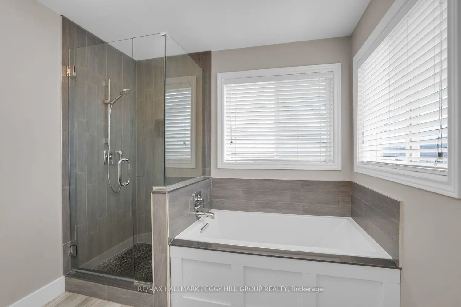 Additional image 9 of 7 Bentley Crescent