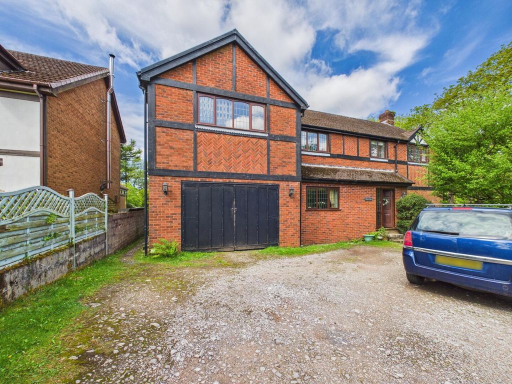 5 bed detached house for saleBryn Varteg, Bryn, Port Talbot SA13