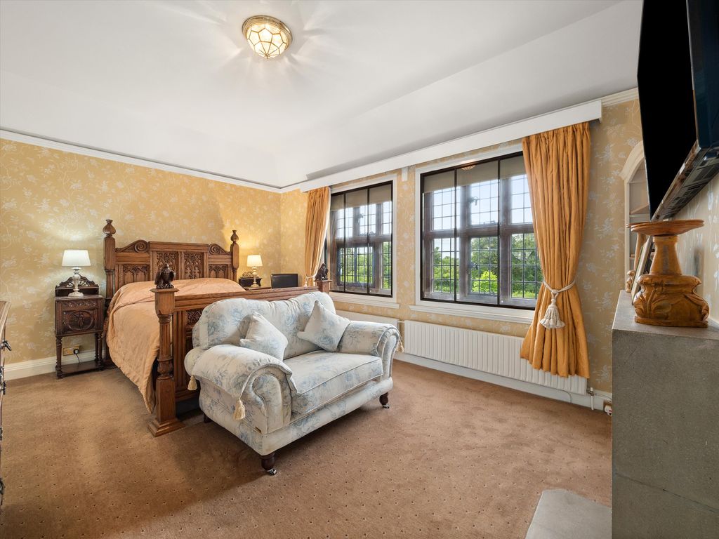 Additional image 10 of 6 bed detached house for saleThe Manor House & Cranford House, Kenilworth Road, Blackdown, Leamington Spa, Warwickshire CV32