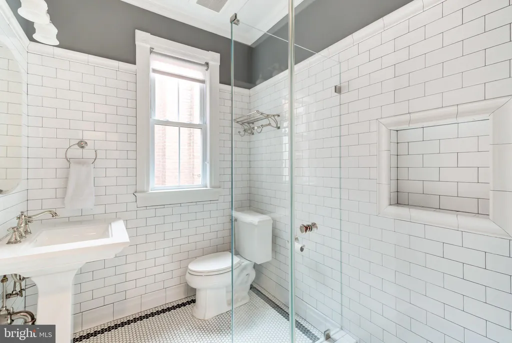 Additional image 27 of 162 Tennessee Avenue NE, Washington, DC 20002