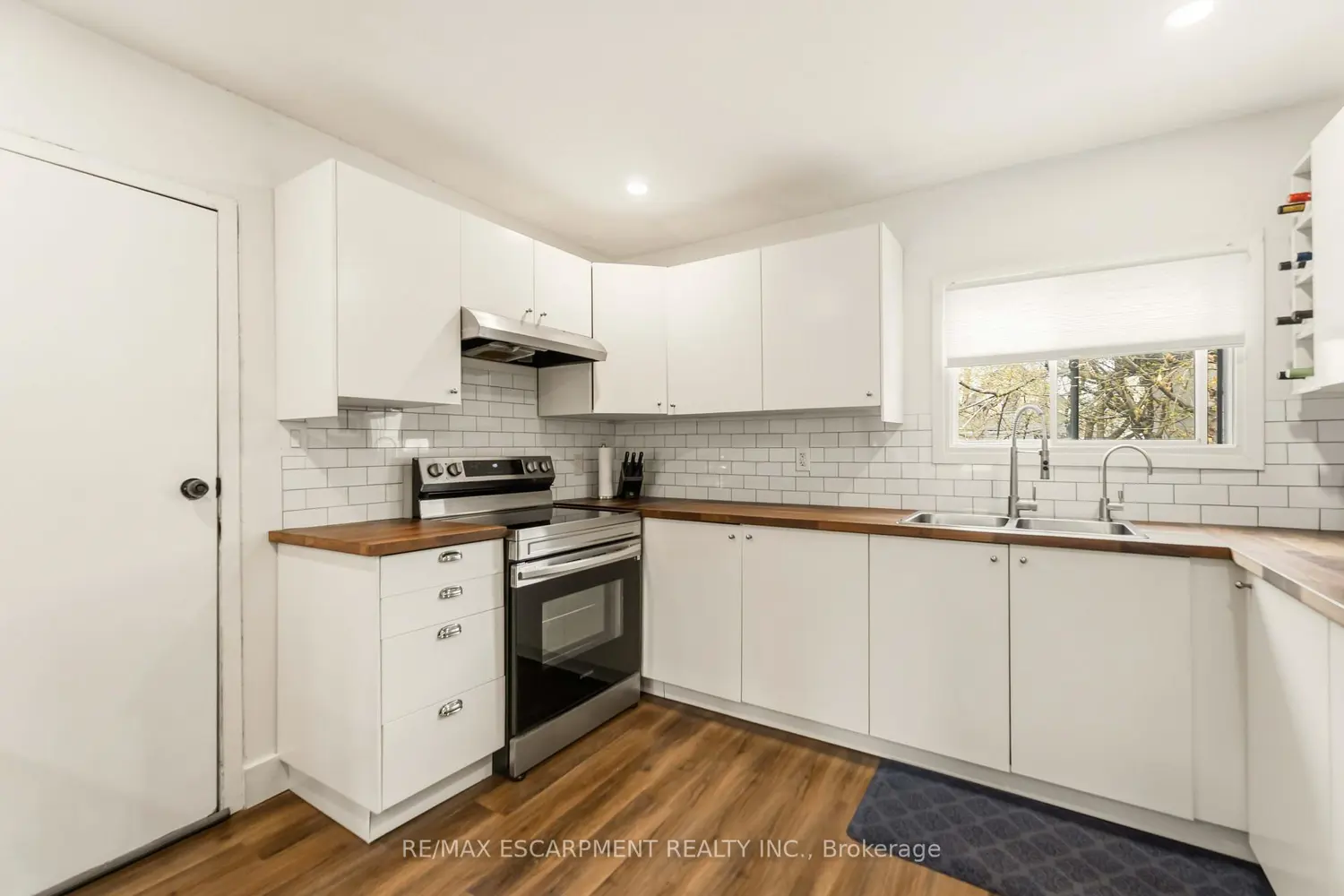 Additional image 8 of 27 Edinburgh Avenue