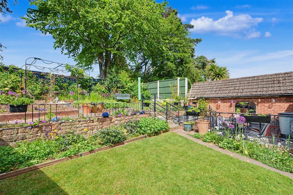 Additional image 21 of 3 bed detached house for saleGreenland Crescent, Beeston, Nottingham NG9