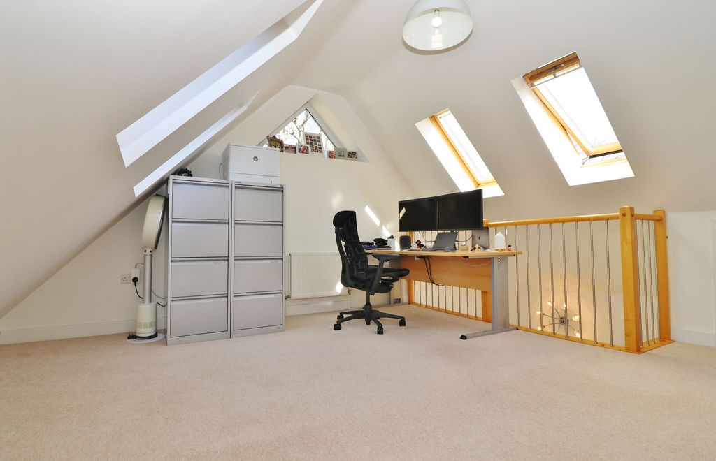 Additional image 22 of 4 bed detached house for saleBursledon Road, Hedge End SO30