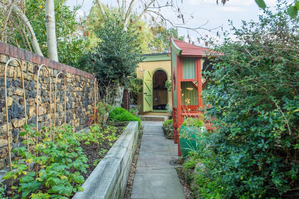 Additional image 30 of 4 bed detached house for saleDumpton Park Drive, Ramsgate, Kent CT11