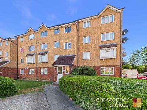 Chaffinch Close, London, Greater London N9