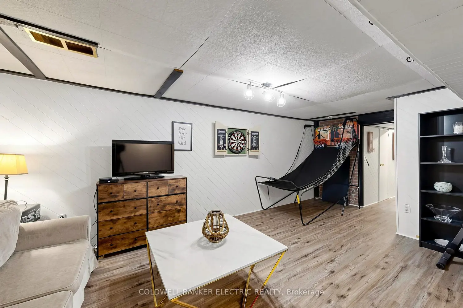 Additional image 15 of 900 Southridge Street