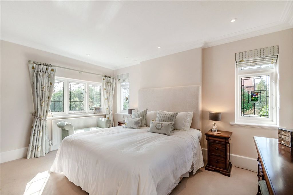 Additional image 11 of 6 bed detached house for saleFulwith Mill Lane, Harrogate, North Yorkshire HG2