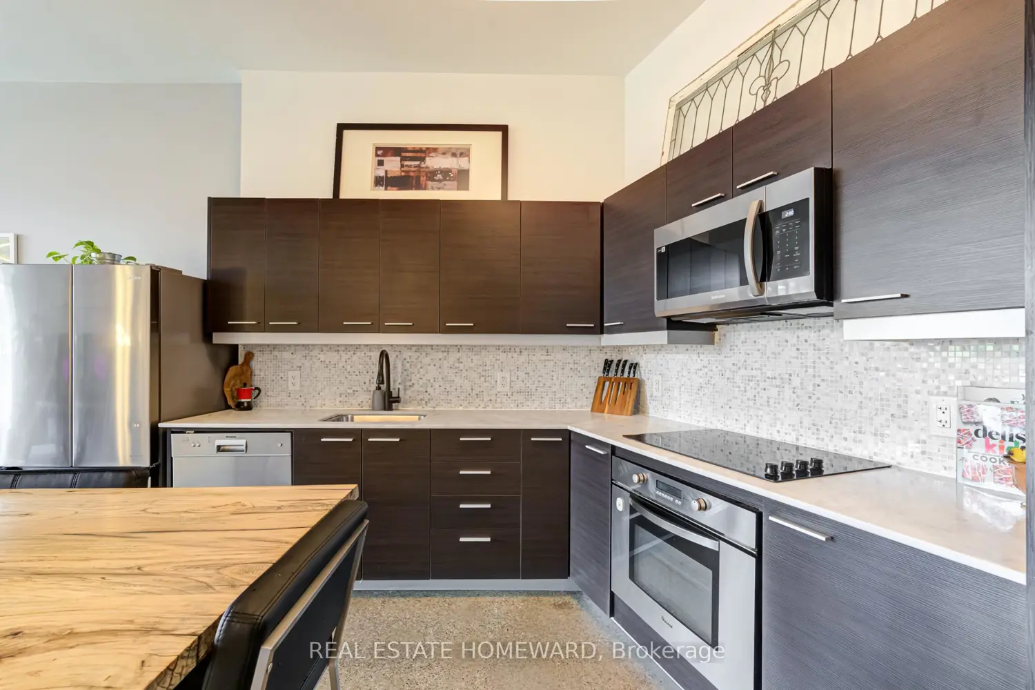 549 King Street 310 photo 4
