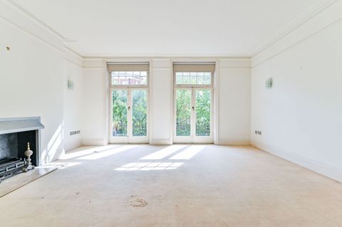 Marlborough Mansion, West Hampstead, London NW6