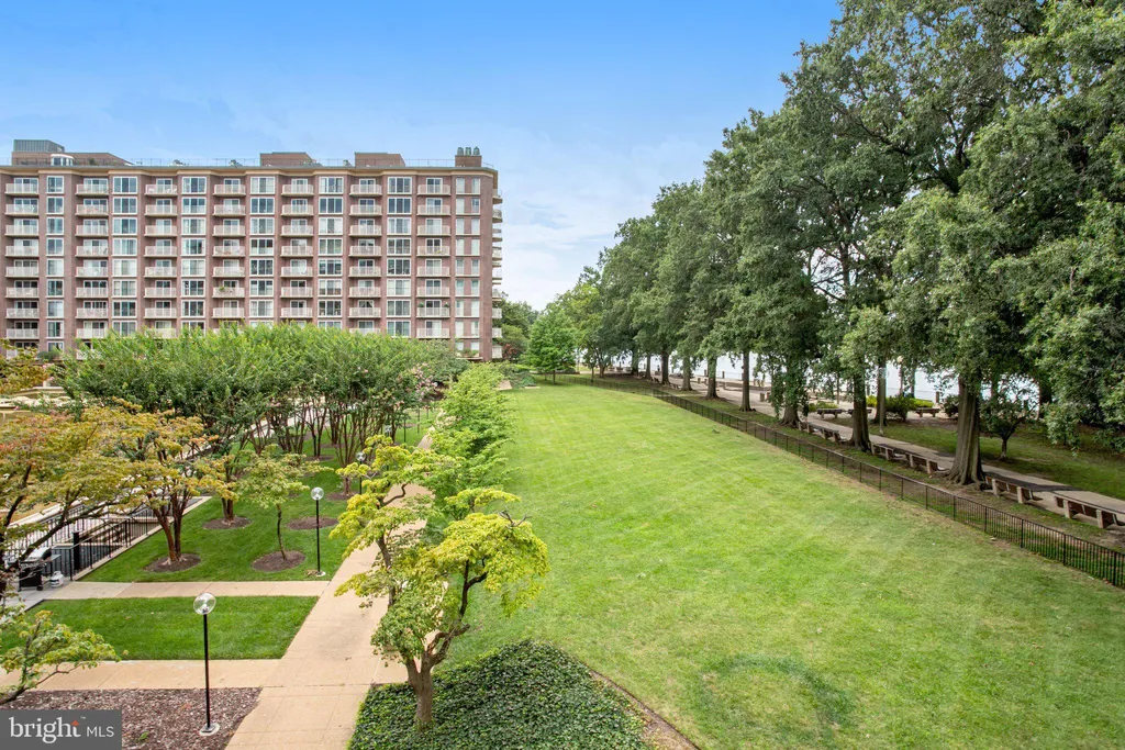 510 N Street SW Unit N-622, Washington, DC 20024